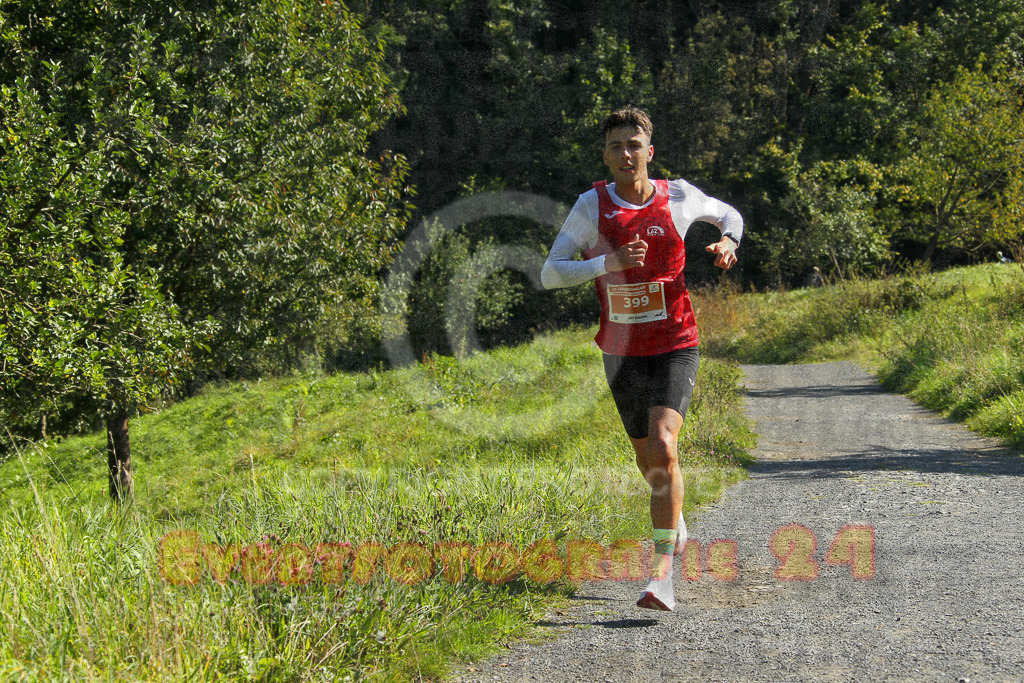 240915_1158_EV4_6827 | Sportfotografie im Rhein-Sieg Kreis, Köln, Bonn, NRW, Rheinland Pfalz, Hessen, etc. Unser Tätigkeitsfeld umfasst den Laufsport vom Volkslauf über den Marathon, Duathlon, Triathon bis zum Ultralauf wie Kölnpfad Ultra oder Schindertrail.