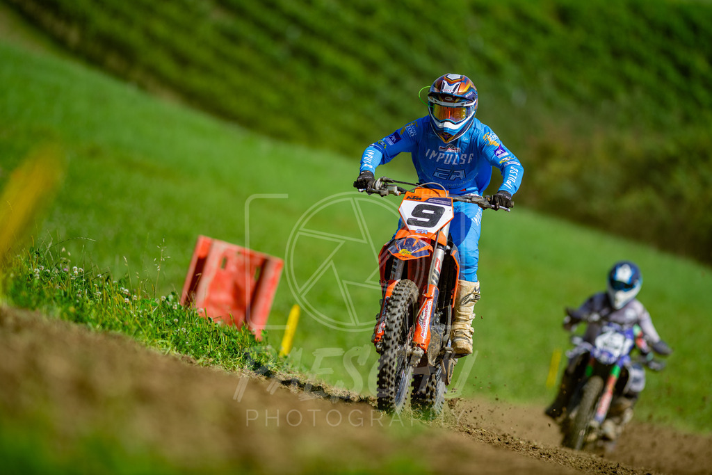 2Ex (241) | Paeschuphoto Shop - Wer nicht sucht der auch nicht findet.Ob Motocrossbilder oder von einem besuchtem Spiel, Hauptsache Action. - Realisiert mit Pictrs.com