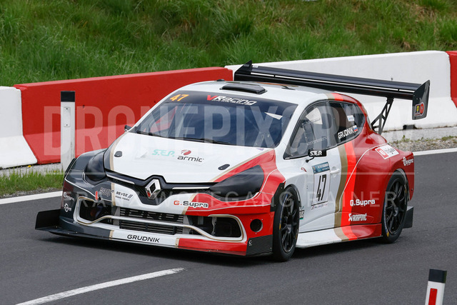 Rechberg Hill Climb 2025 – FIA European Hill Climb Championship | Rechberg Hill Climb 2025, part of the FIA European Hill Climb Championship. High-speed racing action, mountain scenery, atmosphere and pure motorsport passion captured in detail. The image shows Matej Grudnik (SLO) Renault Clio Proto.          