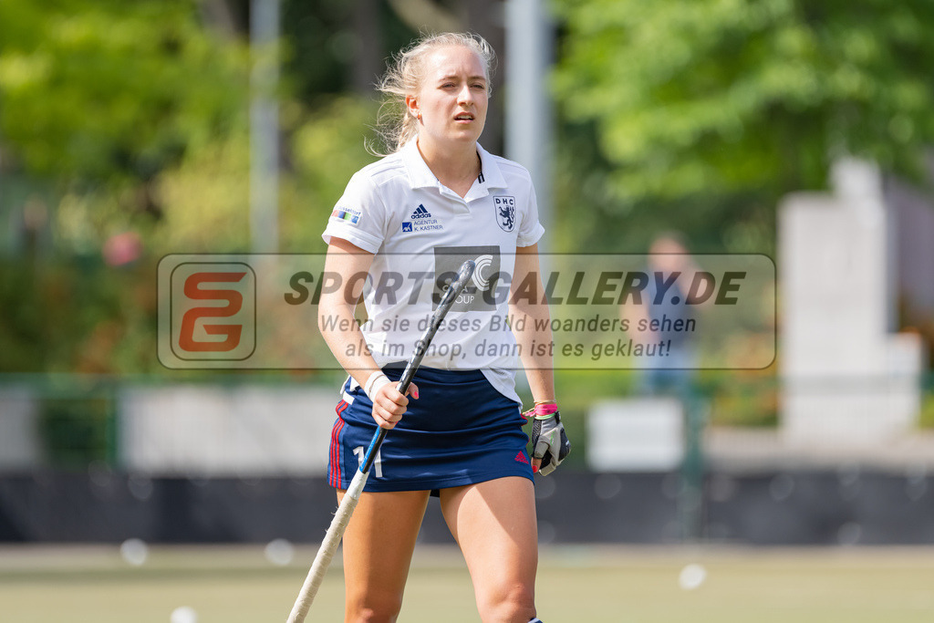 HK_20220903_109525 | 1. Bundesliga Damen Düsseldorfer HC - Berliner HC am 3.9.2022 DHC Düsseldorf, Düsseldorf , Sara Strauss ( Düsseldorfer HC #11 )