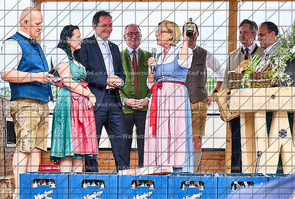 ALP9136_MESSE_LAND-FORST-JAGD_Mickl-Leitner Johanna | (C)FotoLois.com, Alois Spandl, WIESELBURGER MESSE LAND-FORST-JAGD, Eröffnung mit Messerundgang mit BM Norbert Totschnig, LH Johanna Mickl-Leitner, LH-Stv. Stephan Pernkopf, LLK Johannes Schmuckenschlager, GF Marion Heim, Hannes Heindl, Bgm. Josef Leitner, Bgm. Franz Rafetseder, ..., Do 6. Juni 2024.