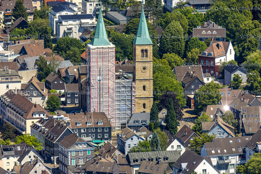Schwelm230708818 | Luftbild, Evang. Christuskirche, Baustelle mit Renovierung und verhülltem Kirchturm, Schwelm, Ruhrgebiet, Nordrhein-Westfalen, Deutschland