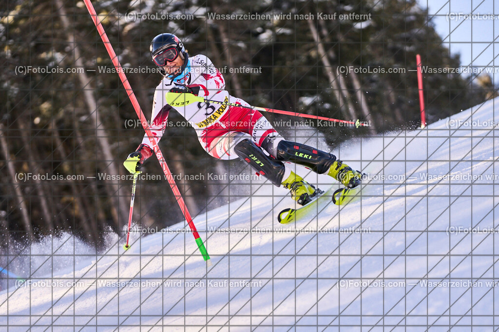 ALP6117_MASTERS-OeM-SL_Glungezer_Duerschmid Gundi | Alpine Österreichische Mastersmeisterschaften auf dem Glungezer. Tiroler Skiverband, SC Volders, SLALOM - 2. Durchgang, So 2. März 2025.