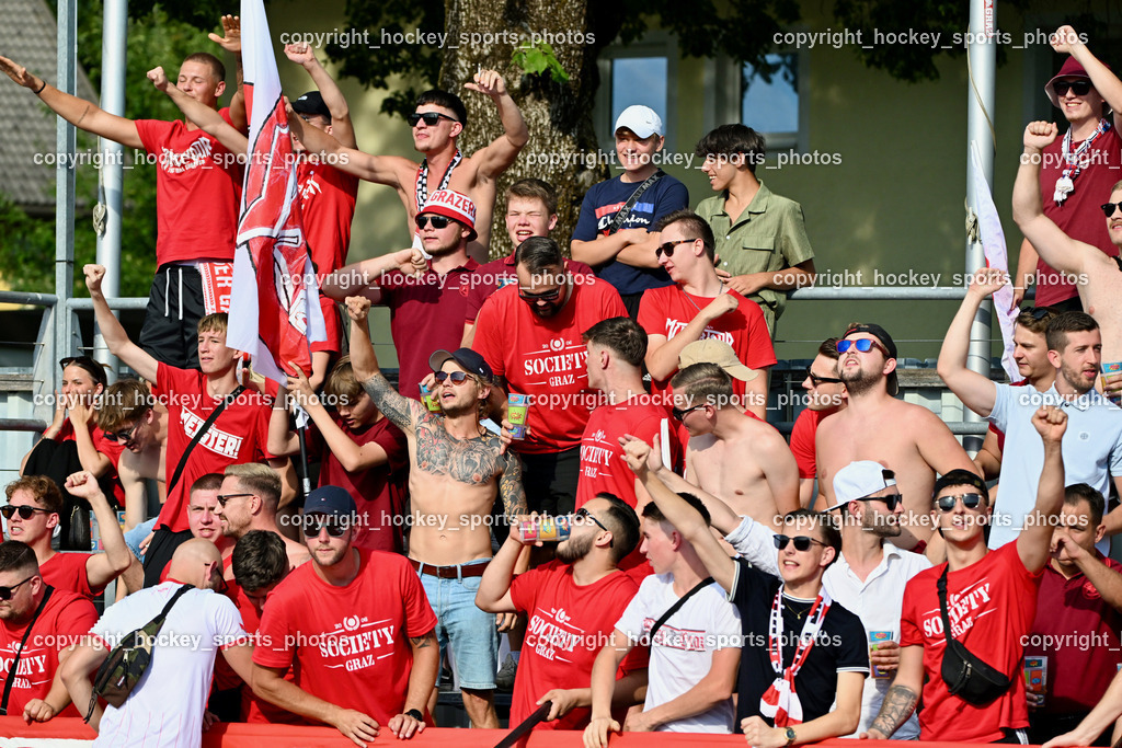 ATUS Velden vs. GAK | Besucher Stadion Lind, GAK Fans, ATUS Velden vs. GAK, ATUS Velden vs. GAK am 26.07.2024 in Villach (Stadion Lind), Austria, (Photo by Bernd Stefan)
