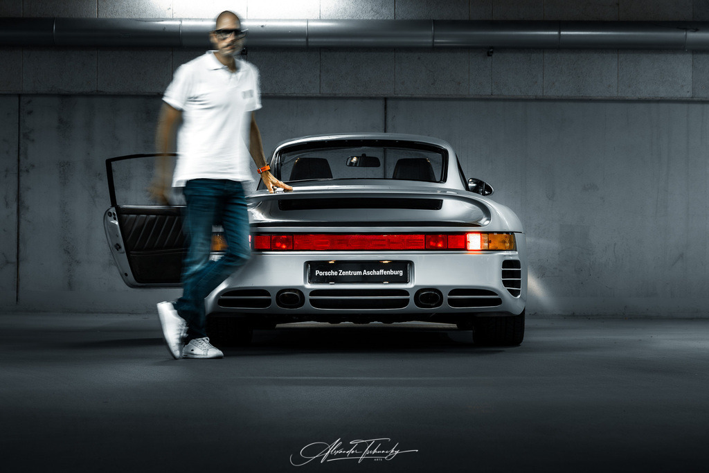 R6AT7000 _Alexander Tschuncky | Entdecken Sie die faszinierende Welt von Alexander Tschuncky Arts: Kreative Fotografie, atemberaubende Automobilkunst und hochwertiger Bilderdruck. Lassen Sie sich inspirieren! - Realisiert mit Pictrs.com