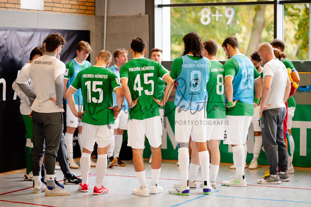 Futsal-Bundesliga, Saison 2025/2026, 4. Spieltag: SC Preußen Münster - SV Pars Neu-Isenburg | Futsal-Bundesliga, Saison 2025/2026, 4. Spieltag, SC Preußen Münster empfängt SV Pars Neu-Isenburg in der Universitäts-Sporthalle in Münster. Foto: sportfotografie.ms | Markus Paletta - Realisiert mit Pictrs.com