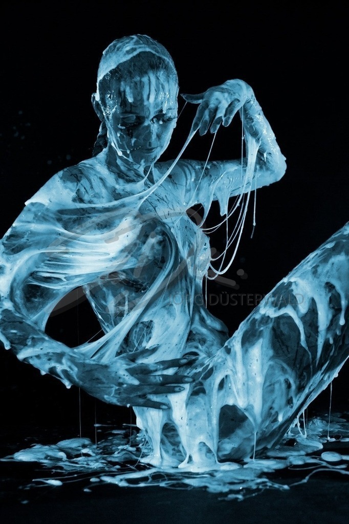 BodyArt-SLIMEONE_2770c | #007 | Modell: MryStar | Foto: Alexander Große-Strangmann  - Realisiert mit Pictrs.com