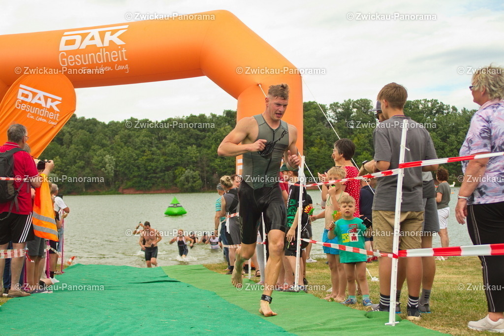 2023_0630_KoberTriathlon_Jeder0099 | Urban. Natur. Panorama. Luftbild. 
Der Bildershop für aufregende Perspektiven!
Für Deko, Wandbild und Kalender!
Wir bringen LED-Bilder zum Leuchten!
