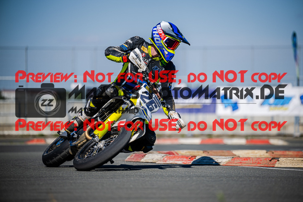 MaZZes_FotoMatrix_220903_0868 | S3