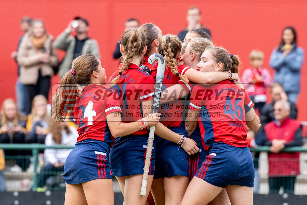 SFE_20231022_0127 | Deutsche Meisterschaft Weibliche U16 Finale Uhlenhorst Mülheim - Düsseldorfer HC am 22.10.2023 in Köln (Düsseldorfer Hockeyclub 1905 e.V.), Photo: Stephan Fehrmann 2023 (Sports-Gallery)