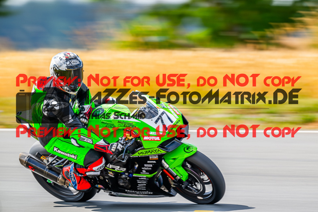 MaZZes_Fotomatrix_20230722_6007705_8058 | PRO SUPERSTOCK