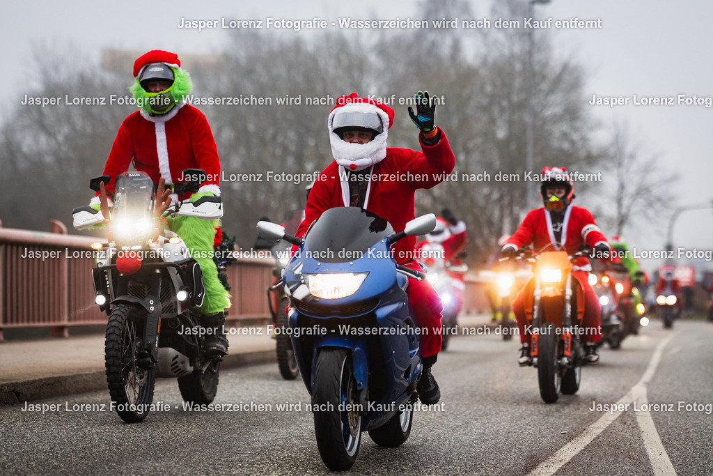 X-Mas Ride I Kiel I 2025 | Jasper Lorenz Fotografie - Realisiert mit Pictrs.com