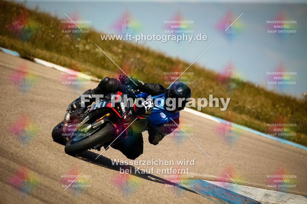 _MOT9432 | Hier findet Ihr Bilder von Touristenfahrten auf der Nürburgring Nordschleife oder von anderen Veranstaltungen die ich besucht habe. Viel Spass beim Durch Schauen 