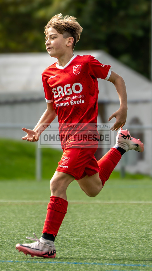 _DSC1946 | www.omgpictures.de, Sportfotograf, Verein, Fotograf, Baden Württemberg, Stuttgart, Heilbronn, omgpictures, Spieltag,  - Realisiert mit Pictrs.com