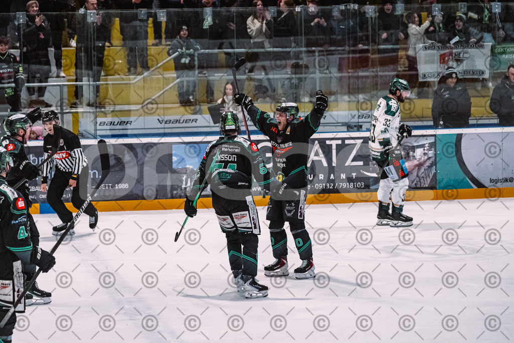 Alligators_vs_Erding_01_02_2026-75 | Höchstadt Alligators Fotogalerie: Eishockey-Action aus Franken. Professionelle Spielfotos, Portraits & Stadionbilder zum Download. Jetzt entdecken! - Realized with Pictrs.com