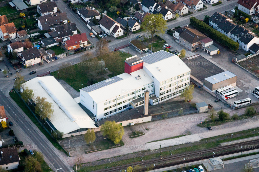 Luftbild: Beru Eichenauer in Kandel im Bundesland Rheinland-Pfalz in Deutschland. Foto: IMG_17637.jpg vom 10.04.2009 durch Werner Riehm/FLY-FOTO.de