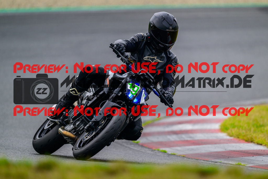 MaZZes_FotoMatrix_240724_6007705_5083 | GRUEN