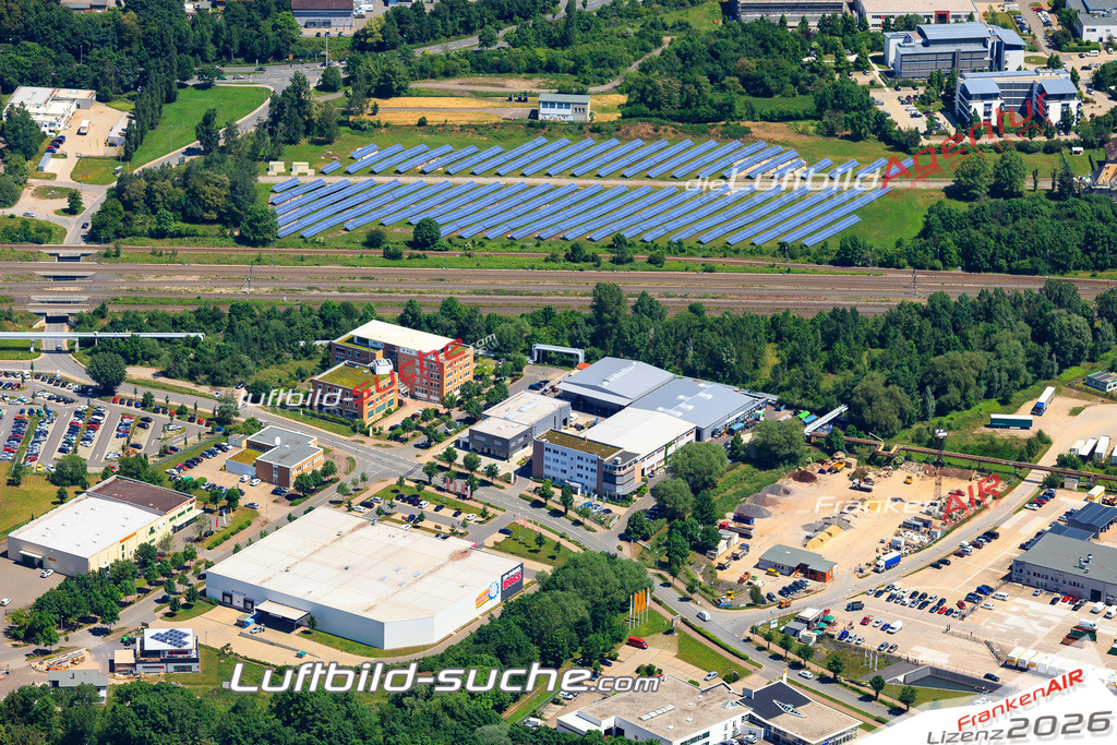 Die Luftaufnahme der Stadt Gera wurde vom UL-Flugzeug heraus erstellt ( keine Drohne )- hohe Auflösung für beste Qualität