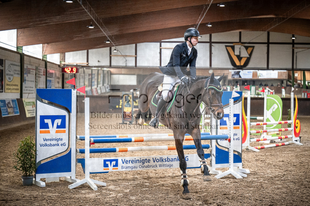 DOS_0999 | Entdecke hochwertige Reitturnierfotos von Foto Oger. Professionell, emotional und authentisch – jetzt Lieblingsmomente im Shop bestellen.Deutschlandweite Turnierfotografie. - Realisiert mit Pictrs.com