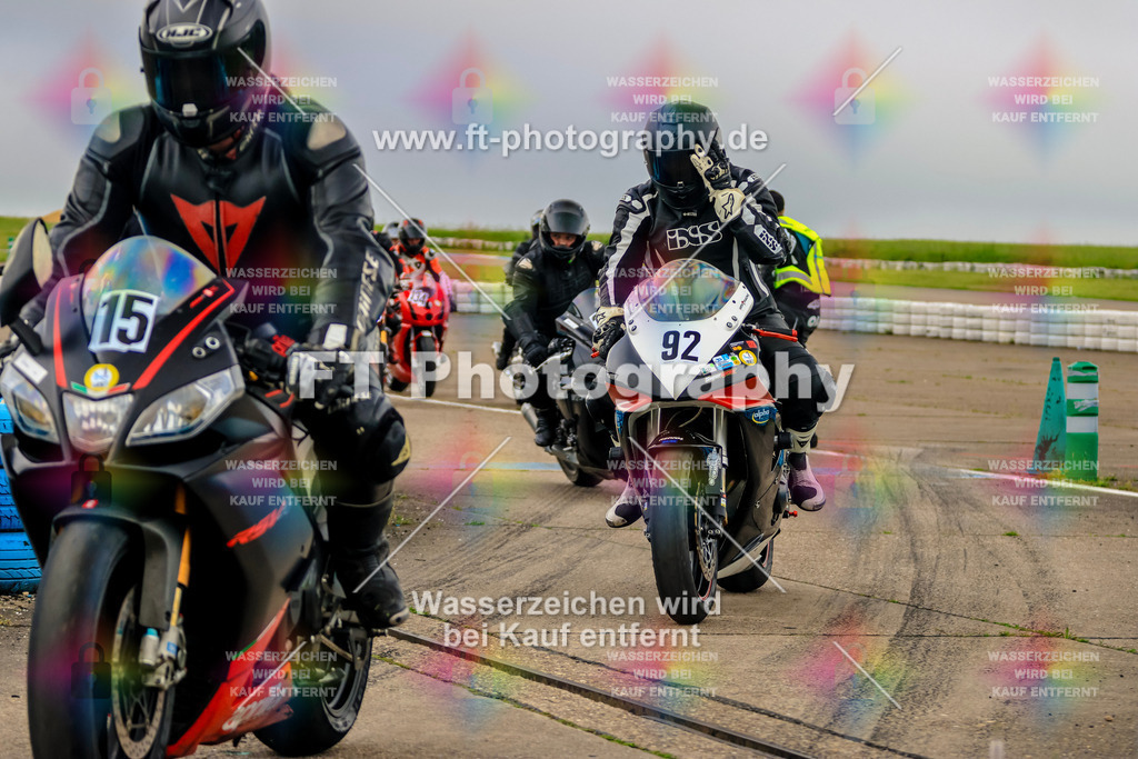 MotoTeam-7937 | Hier findet Ihr Bilder von Touristenfahrten auf der Nürburgring Nordschleife oder von anderen Veranstaltungen die ich besucht habe. Viel Spass beim Durch Schauen 