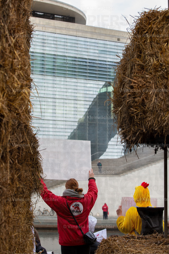 220122_WHES-4 | Vanessa Kleinwächter - Realisiert mit Pictrs.com