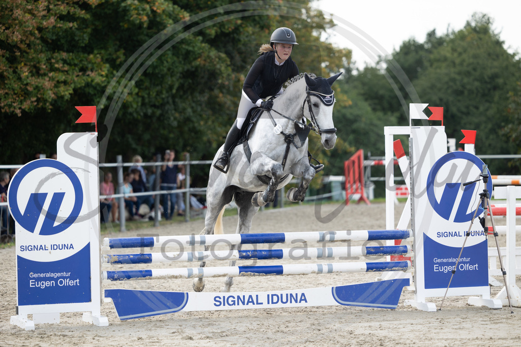 994A1980 | sabrinanicolaifotografie - Realisiert mit Pictrs.com