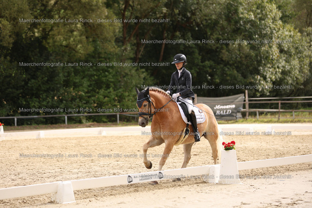 HG9A0686 | laurarinckfotografie - Realisiert mit Pictrs.com
