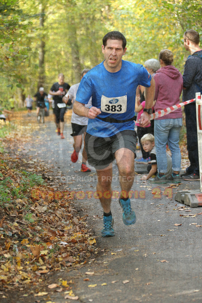 221030_1258_EX1_7139 | Sportfotografie im Rhein-Sieg Kreis, Köln, Bonn, NRW, Rheinland Pfalz, Hessen, etc. Unser Tätigkeitsfeld umfasst den Laufsport vom Volkslauf über den Marathon, Duathlon, Triathon bis zum Ultralauf wie Kölnpfad Ultra oder Schindertrail.