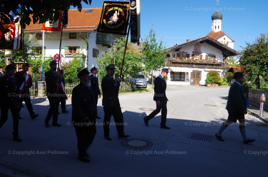 IMGP5205 | fotografiert von Axel PollmannLeonhardi Wallfahrt Benediktbeuern und Murnau, Fronleichnam, Fasching, Landschaft im Loisachtal und Benediktbeuern  - Realisiert mit Pictrs.com