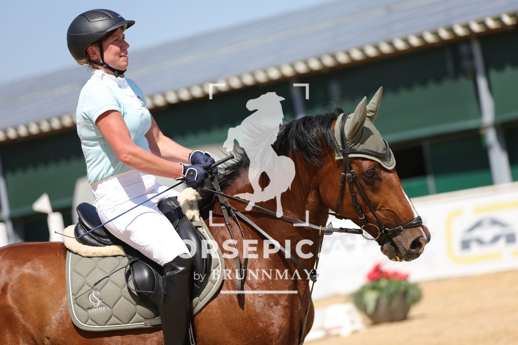 0P6A6631 | Willkommen bei Brunnmayr - Design & Fotografie – Ihrem Spezialisten für Reitturniere und Pferdeveranstaltungen in Oberösterreich, Salzburg und Bayern! Seit über 17 Jahren sind wir leidenschaftlich dabei.