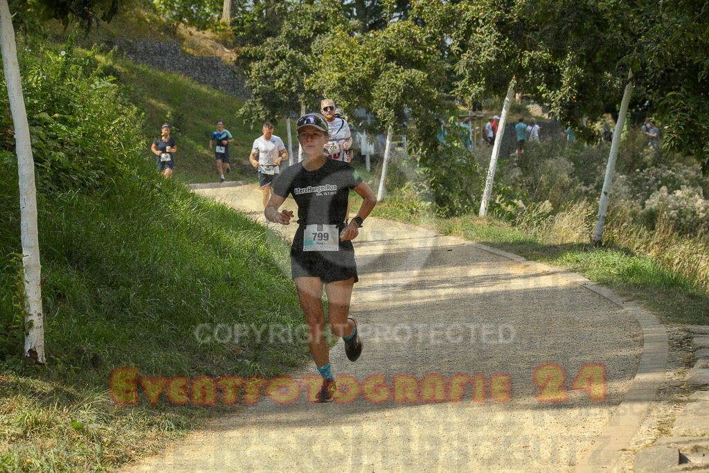 250824_1500_EX1_8274 | Sportfotografie im Rhein-Sieg Kreis, Köln, Bonn, NRW, Rheinland Pfalz, Hessen, etc. Unser Tätigkeitsfeld umfasst den Laufsport vom Volkslauf über den Marathon, Duathlon, Triathon bis zum Ultralauf wie Kölnpfad Ultra oder Schindertrail.