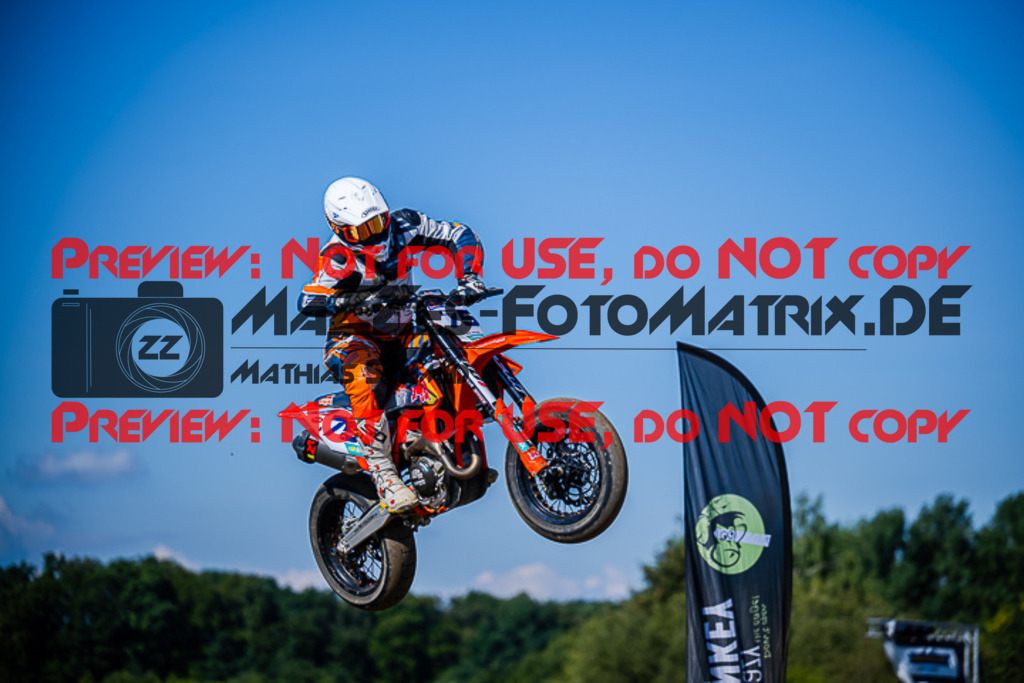 MaZZes_FotoMatrix_220904_3555 | UE40