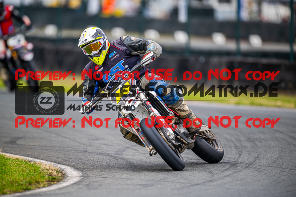 MaZZes_FotoMatrix_231001_1338 | UE40