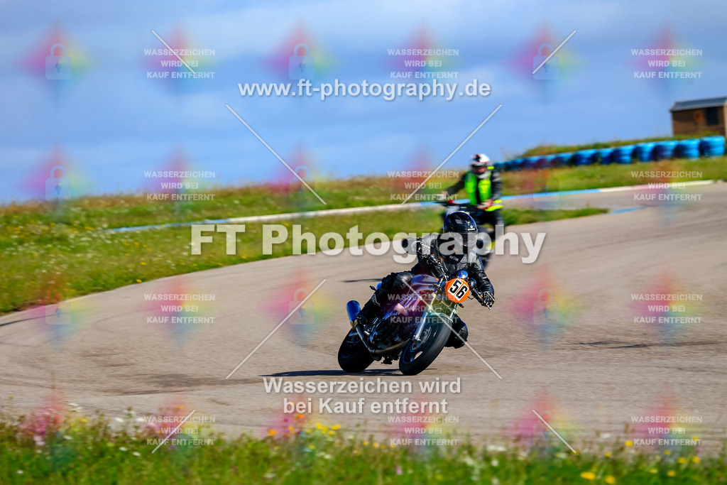 056-5075 | Hier findet Ihr Bilder von Touristenfahrten auf der Nürburgring Nordschleife oder von anderen Veranstaltungen die ich besucht habe. Viel Spass beim Durch Schauen 