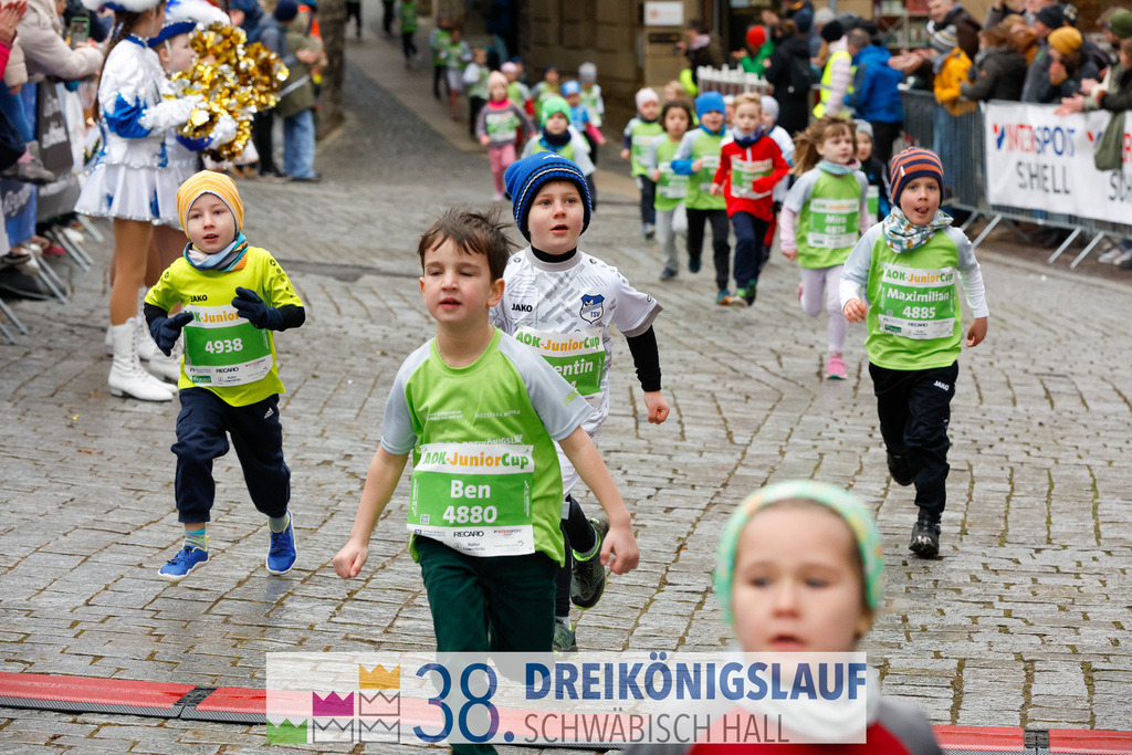 400m AOK Junior Cup | 3 Koenigslauf 2024 400m AOK Junior Cup - Realisiert mit Pictrs.com