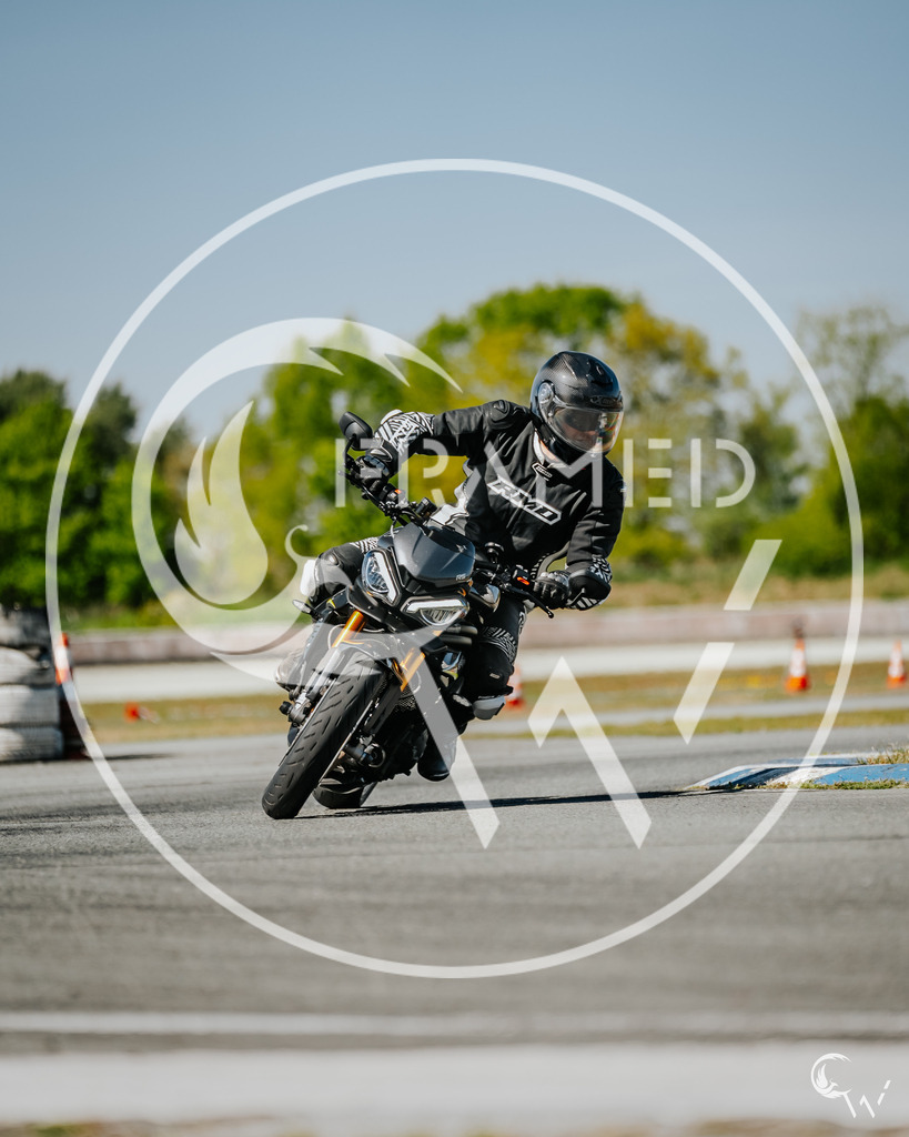 touri-13 | cw-framed