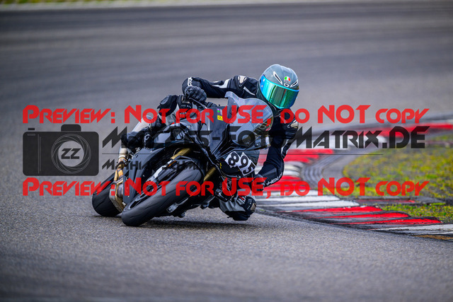 MaZZes_Fotomatrix_20250527_6007705_0822-2 | GELB