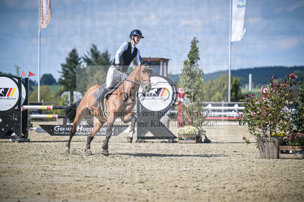 DOS_2310 | Entdecke hochwertige Reitturnierfotos von Foto Oger. Professionell, emotional und authentisch – jetzt Lieblingsmomente im Shop bestellen.Deutschlandweite Turnierfotografie. - Realisiert mit Pictrs.com