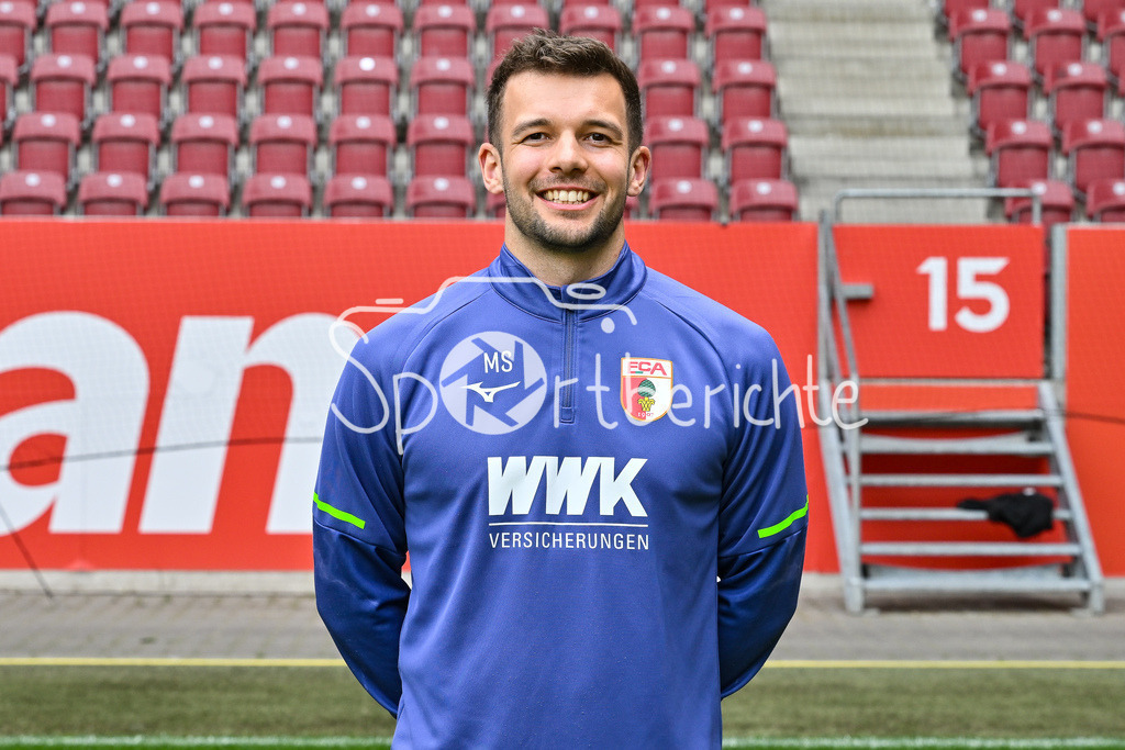 FC Augsburg 2025/26 | Marcel SCHODER / Einzelfoto / Freisteller / Media Day FC Augsburg: WWK-Arena am 06.08.2025