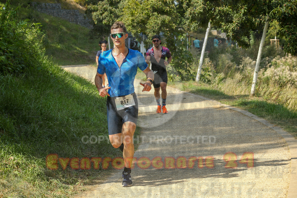 250824_1437_EX1_6896 | Sportfotografie im Rhein-Sieg Kreis, Köln, Bonn, NRW, Rheinland Pfalz, Hessen, etc. Unser Tätigkeitsfeld umfasst den Laufsport vom Volkslauf über den Marathon, Duathlon, Triathon bis zum Ultralauf wie Kölnpfad Ultra oder Schindertrail.