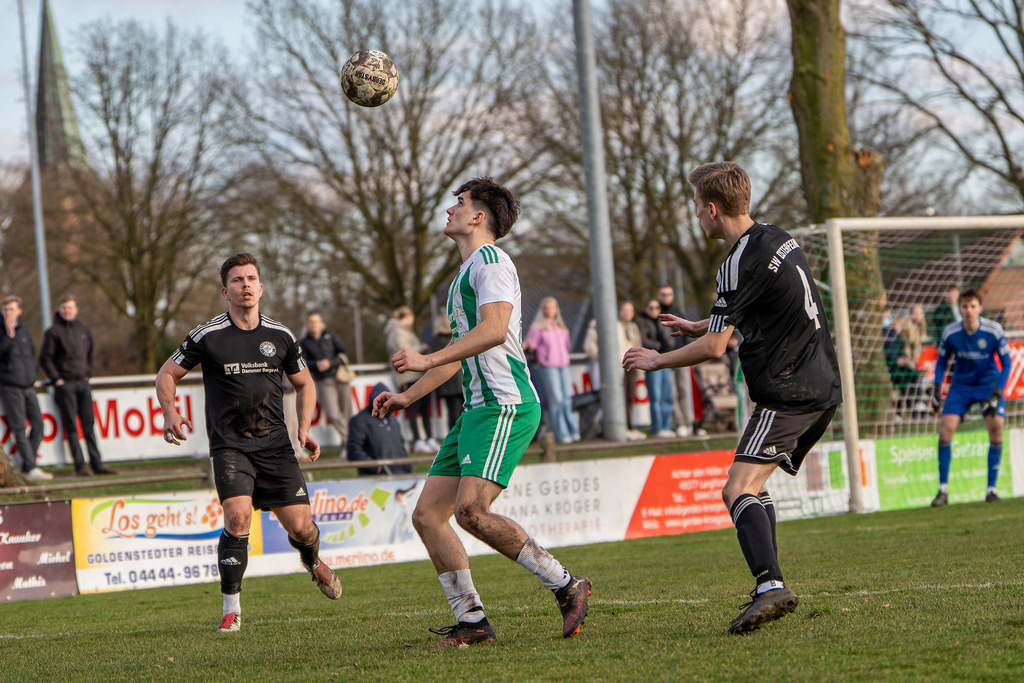 Fußball I Herren I Saison 2025-2026 I Bezirksliga Weser-Ems 4 I 21. Spieltag I TuS Lutten - SW Osterfeine I 4545 | jns.sportfotos - Realisiert mit Pictrs.com