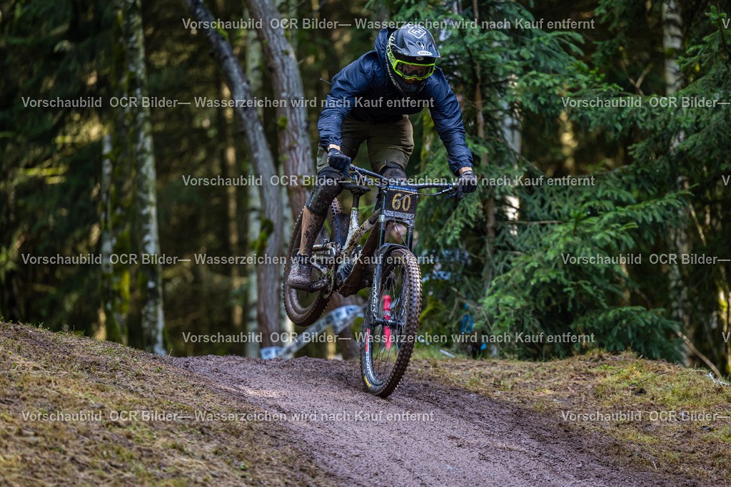 IXS Downhill Ilmenau Samstag R3-9513 | OCR Bilder Fotograf Eisenach Michael Schröder