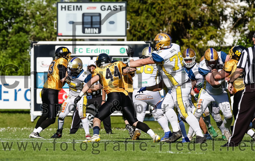 2022-05-14_047_Erding_Bulls_gegen_Munich_Cowboys_2 | Erding, Deutschland, 14.05.2022:
Fußball, Regionalliga 2022, 3. Spieltag, Erding Bulls gegen Munich Cowboys 2, Endergebnis: 20:30

Foto: Christian Riedel / fotografie-riedel.net