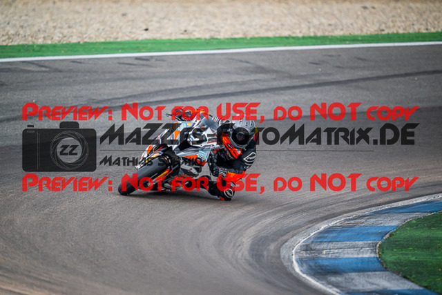 MaZZes_FotoMatrix_220925_8863 | IDM1000