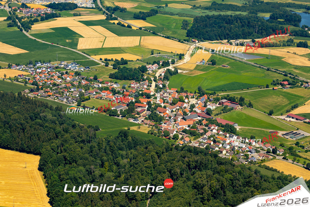 Aktuelles Luftbild von Otterswang Bad Schussenried - Die Luftaufnahme wurde 2022 mittels UL-Flugzeug erstellt ( keine Drohne ) - hochauflösende Kamera-Systeme von  Canon -Beste Qualität - Für grossformatige Ausdrucke geeignet. Die Geschenkidee !