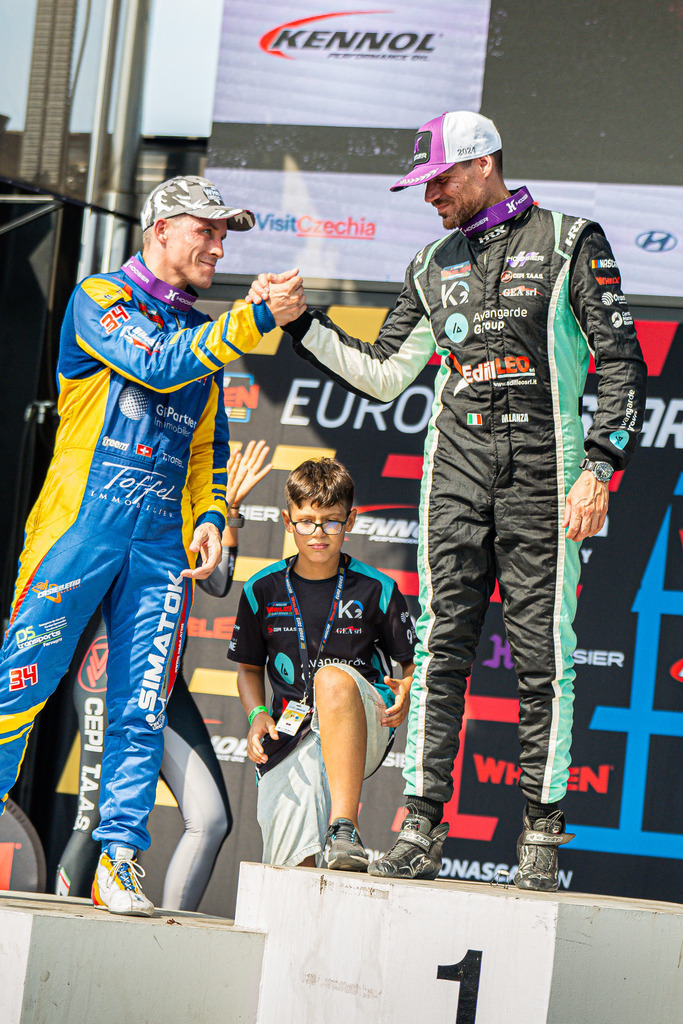 _DSC7017 | Exklusive Motorsport-Fotografie aus Leipzig von TXO Media – für Rennfahrer, Teams & Sponsoren. Sausemuth liefert starke Bilder, die Emotion zeigen. Jetzt buchen & glänzen! - Realisiert mit Pictrs.com