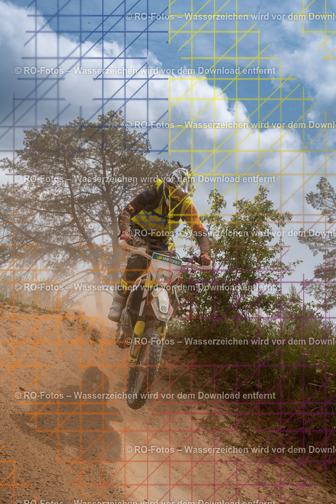 Niederwürzbach 5 Lauf-293 | Sportfotografie von RO-Fotos: Motorsport, Motocross, Enduro, Laufveranstaltungen und Triathlon. Professionelle Fotos von Sportlern und Events. - Realisiert mit Pictrs.com