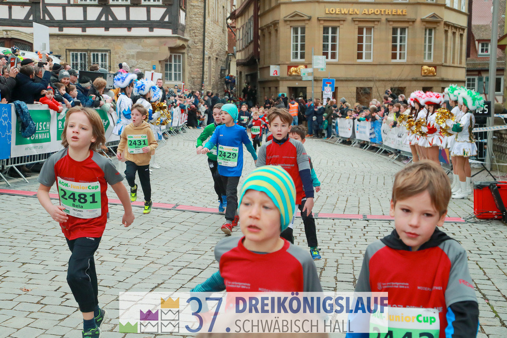 AOK JuniorCup 400m | 3Koenigslauf 2023 - Realisiert mit Pictrs.com