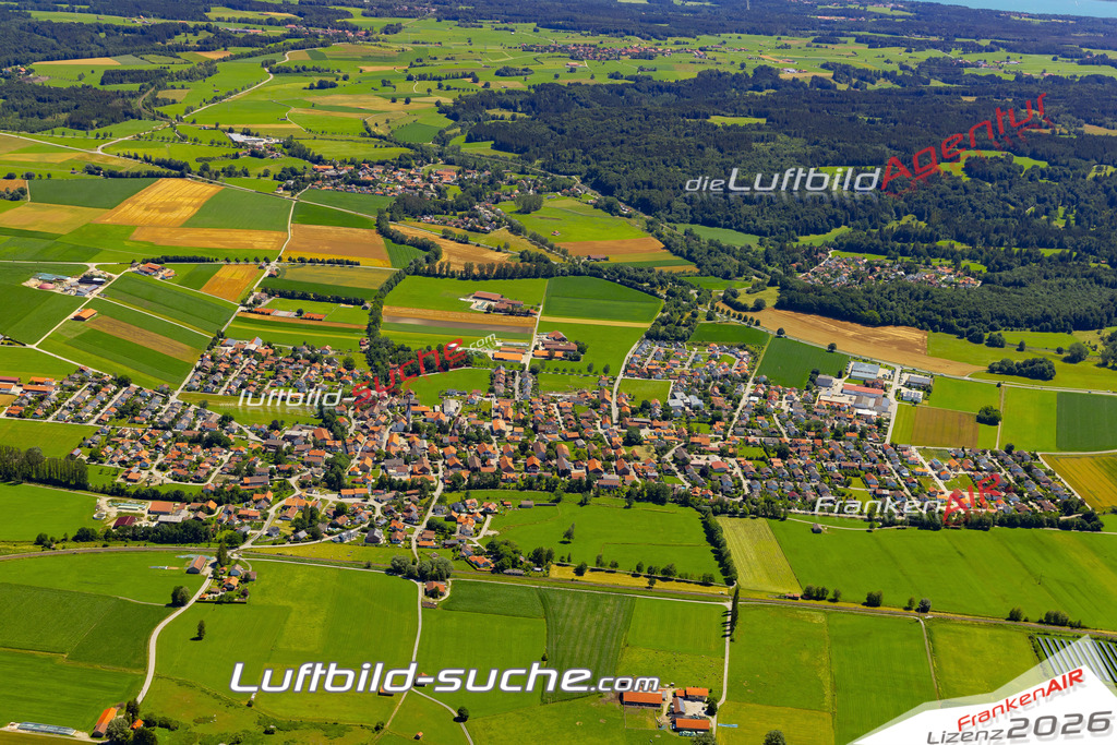 Aktuelles Luftbild von  Wielenbach - Die Luftaufnahme wurde 2022 mittels UL-Flugzeug erstellt ( keine Drohne ) - hochauflösende Kamera-Systeme von  Canon -Beste Qualität - Für grossformatige Ausdrucke geeignet. Die Geschenkidee !