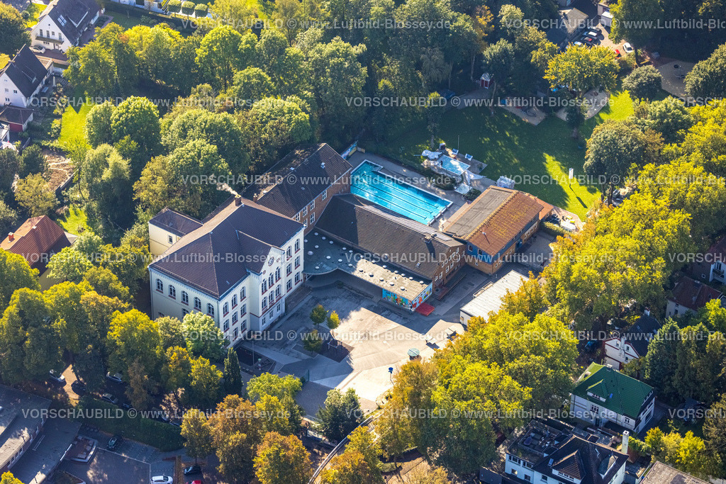 Unna220900358 | Luftbild, Katharinenschule Unna, Bornekampstraße, Freibad Bornekamp, Unna, Ruhrgebiet, Nordrhein-Westfalen, Deutschland